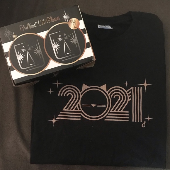 Cat Lady NWOT New Year’s Bundle - Glasses and Tee - Picture 4 of 12